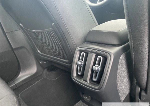 Volvo XC 40 cena 149900 przebieg: 14225, rok produkcji 2022 z Warszawa małe 529
